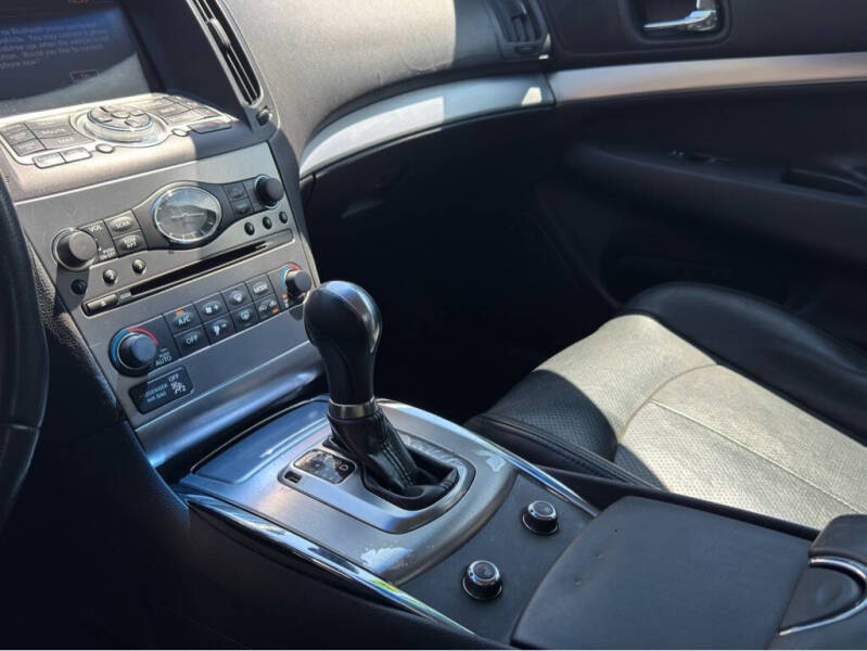2012 Infiniti G37 Sedan