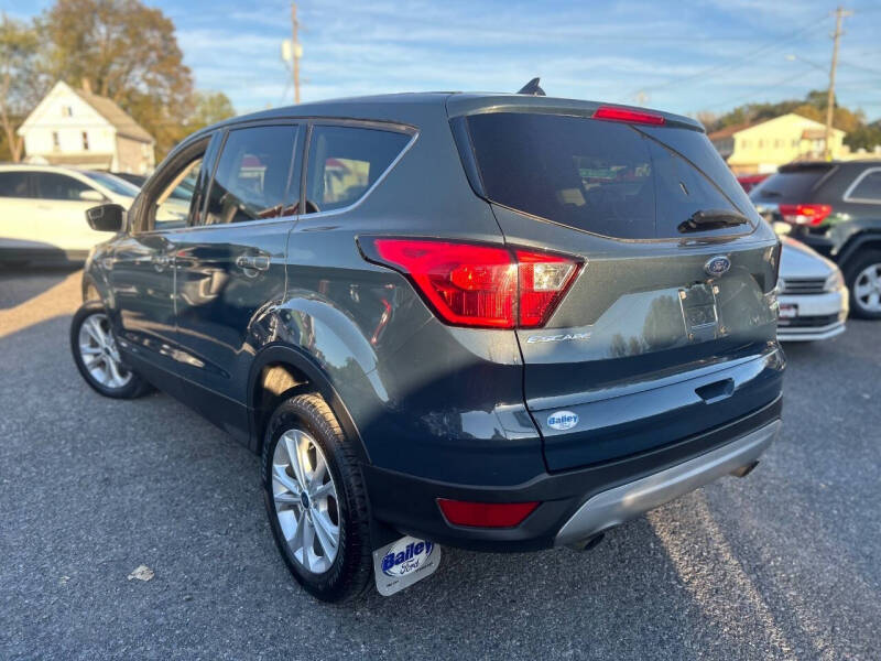 2019 Ford Escape SE