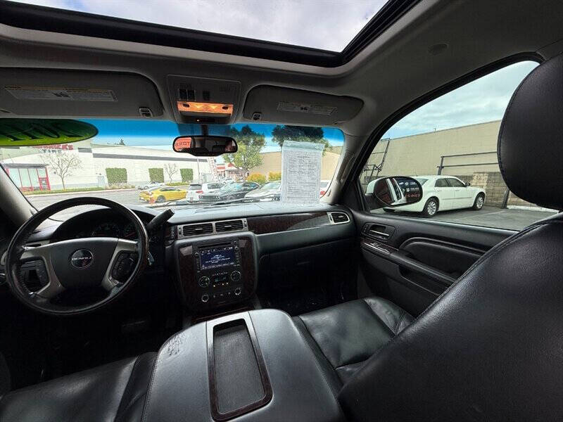 2011 GMC Yukon Denali