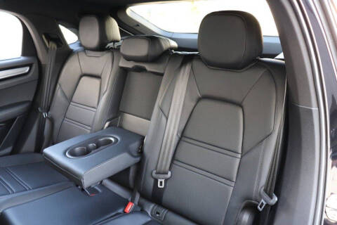 2021 Porsche Cayenne S Coupe