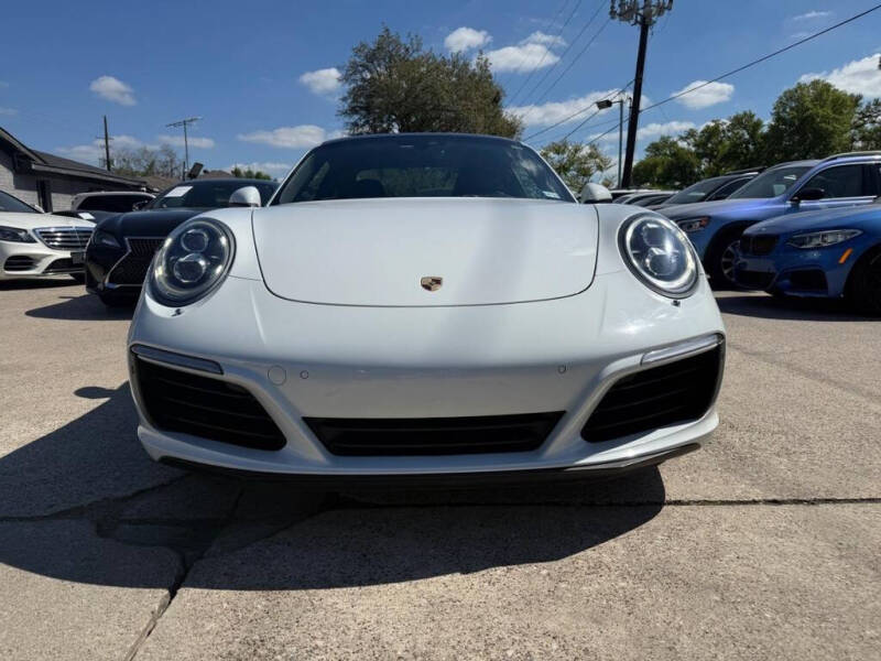 2017 Porsche 911