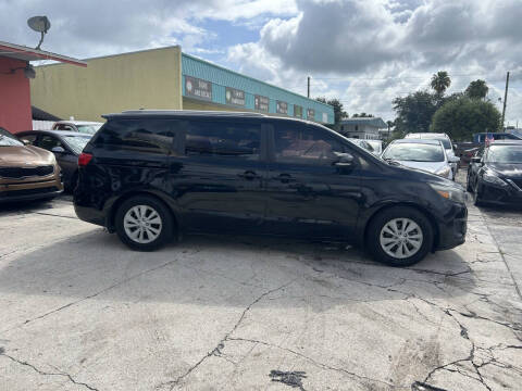 2016 Kia Sedona LX
