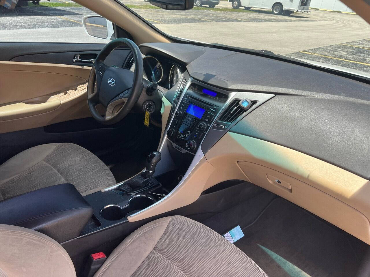 2012 Hyundai Sonata  - $9,500