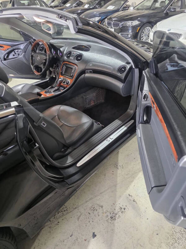 2004 Mercedes-Benz SL-Class SL 500