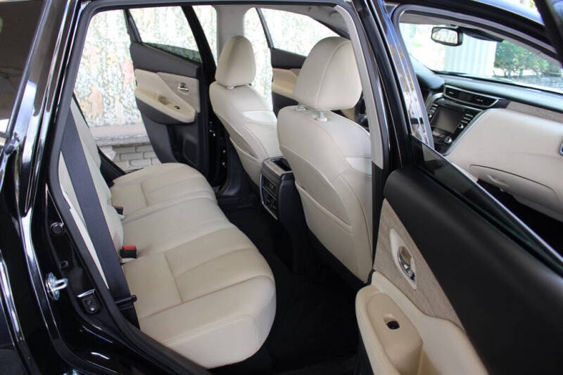 2022 Nissan Murano SL