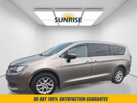 2017 Chrysler Pacifica LX