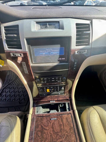 2013 Cadillac Escalade Premium