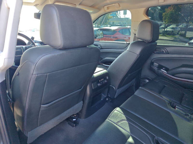 2019 GMC Yukon XL SLT