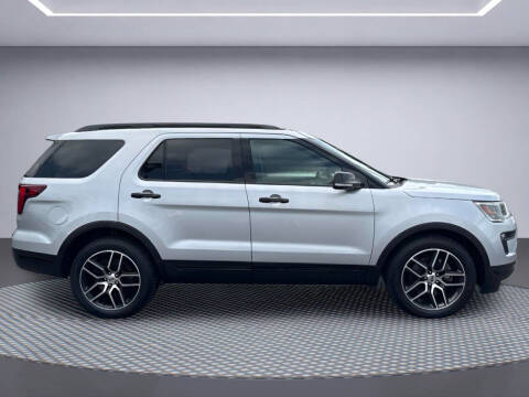 2019 Ford Explorer Sport