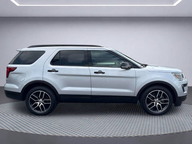 2019 Ford Explorer Sport