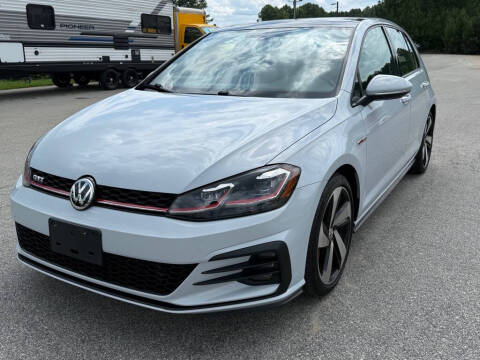2018 Volkswagen Golf GTI S