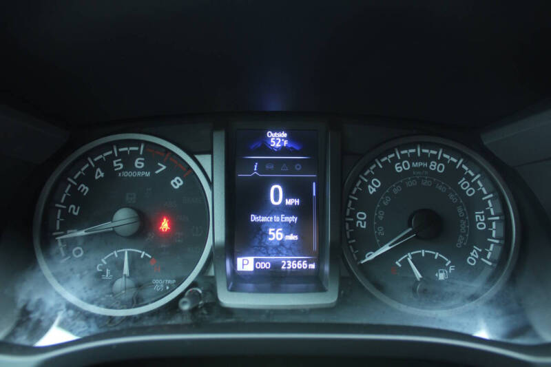 2021 Toyota Tacoma TRD Sport