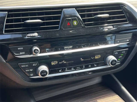 2022 BMW 5 Series 530e