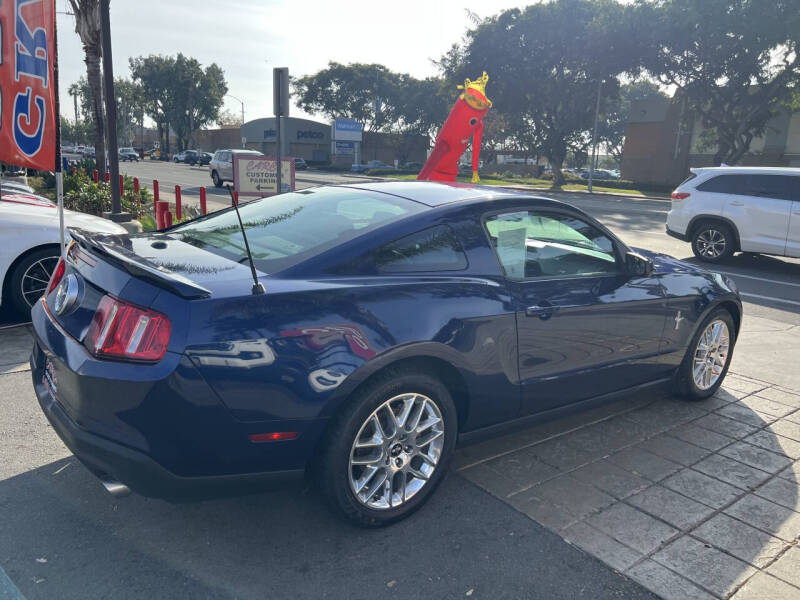 2012 Ford Mustang V6 Premium