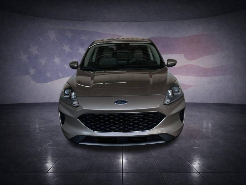 2020 Ford Escape SE