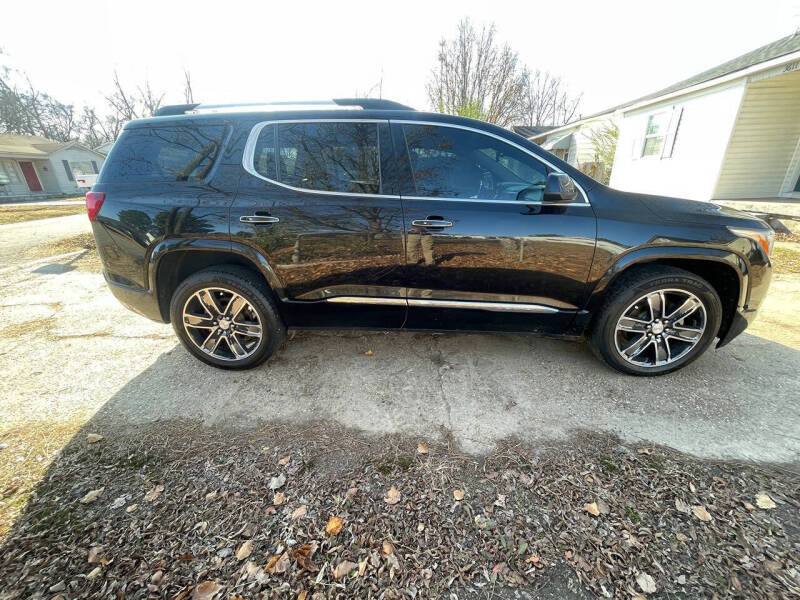2017 GMC Acadia Denali