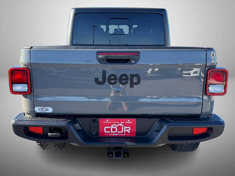 2022 Jeep Gladiator Altitude