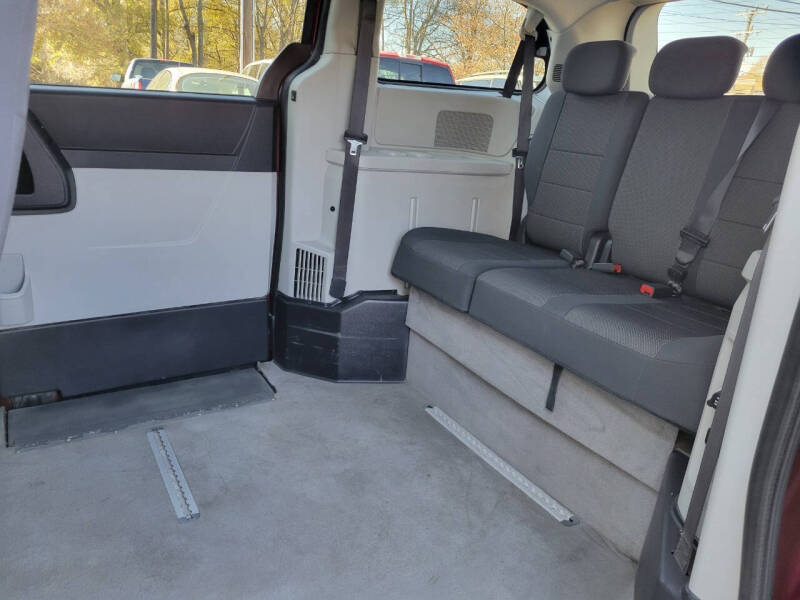 2009 Dodge WHEELCHAIR VAN