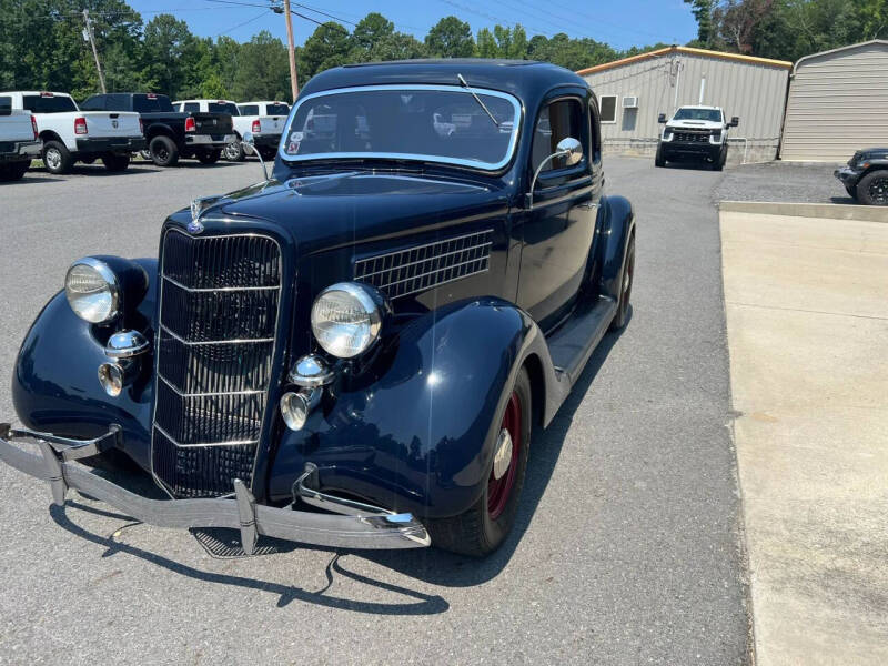 1935 Ford 5 Window Coupe