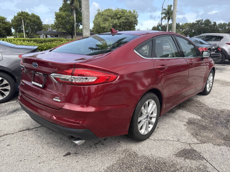 2019 Ford Fusion SE
