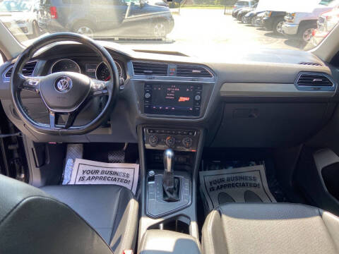 2018 Volkswagen Tiguan 2.0T SE