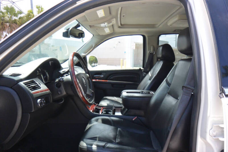 2014 Cadillac Escalade Premium