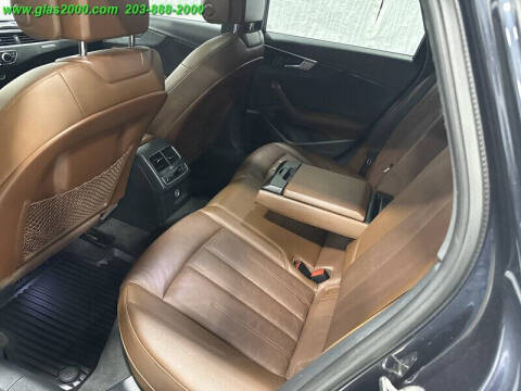 2017 Audi A4 2.0T quattro Premium Plus