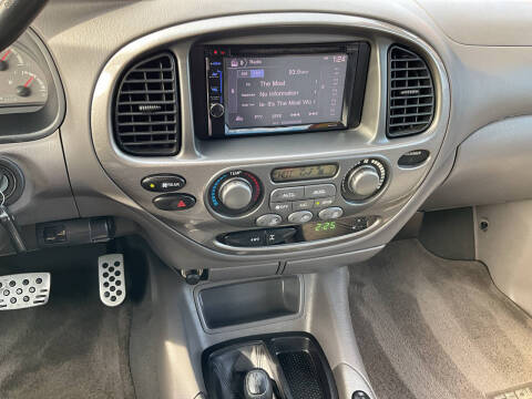 2004 Toyota Sequoia Limited