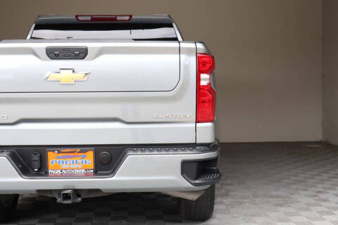 2025 Chevrolet Silverado 1500 Custom