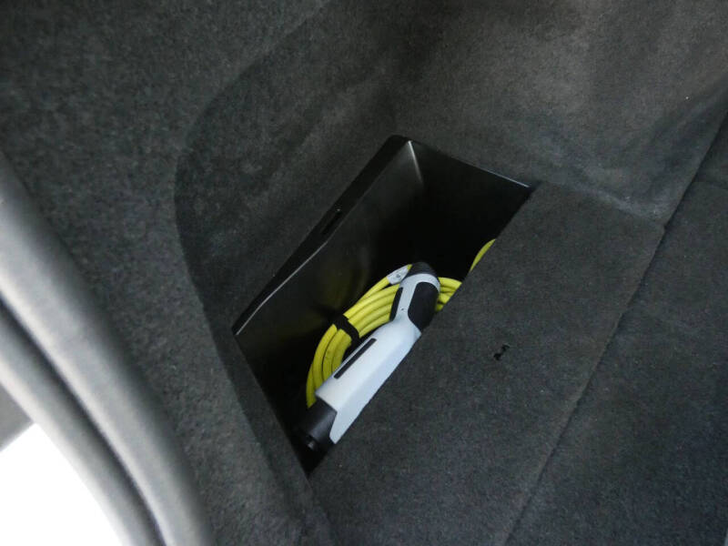 2022 BMW 7 Series 745e xDrive