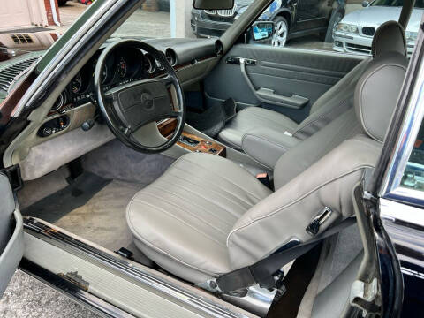 1986 Mercedes-Benz 560-Class 560 SL