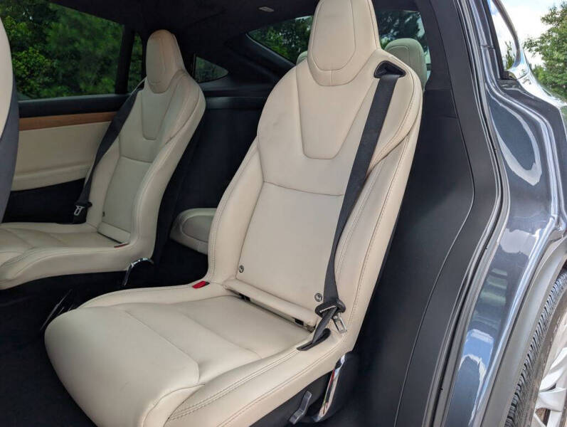 2020 Tesla Model X Long Range