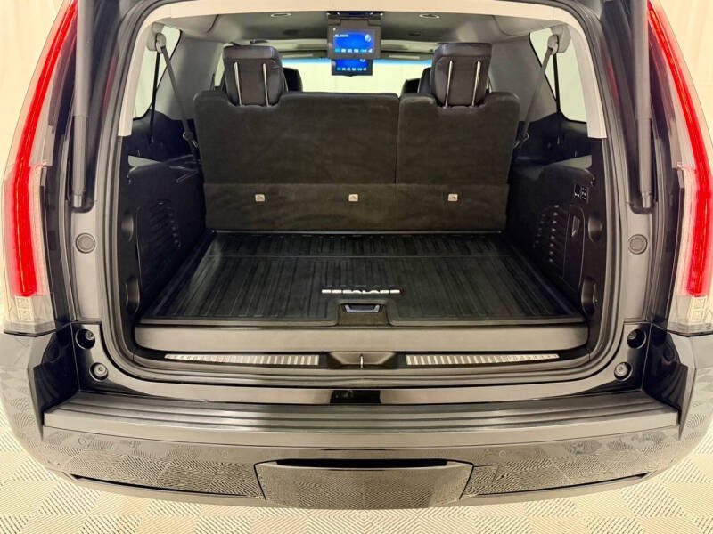 2018 Cadillac Escalade ESV Premium Luxury
