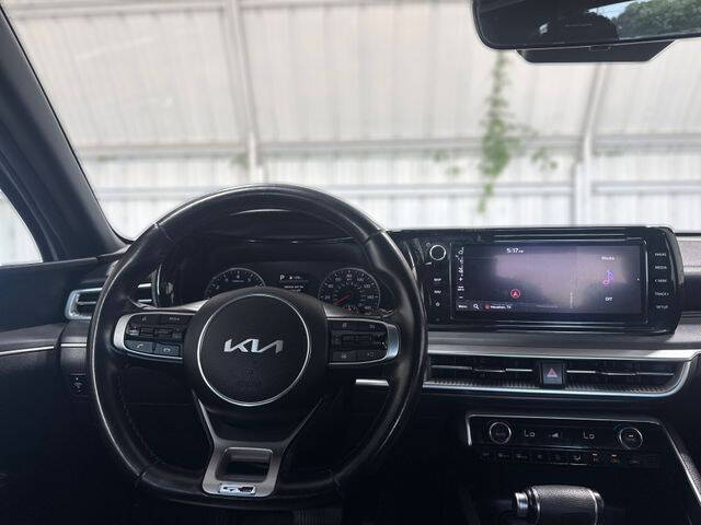 2022 Kia K5