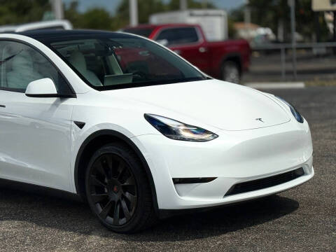 2023 Tesla Model Y Long Range