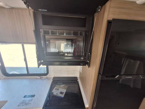 2025 Forest River Salem 26DBUDX