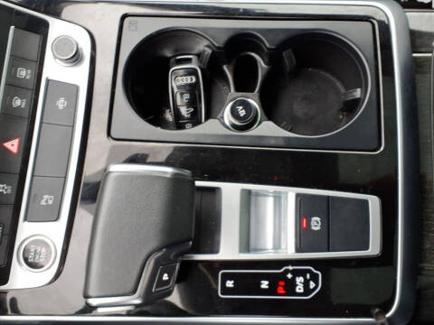 2023 Audi Q7 quattro Premium Plus 55 TFSI