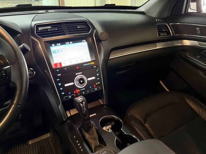 2019 Ford Explorer Sport