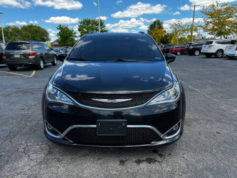 2020 Chrysler Pacifica Touring L