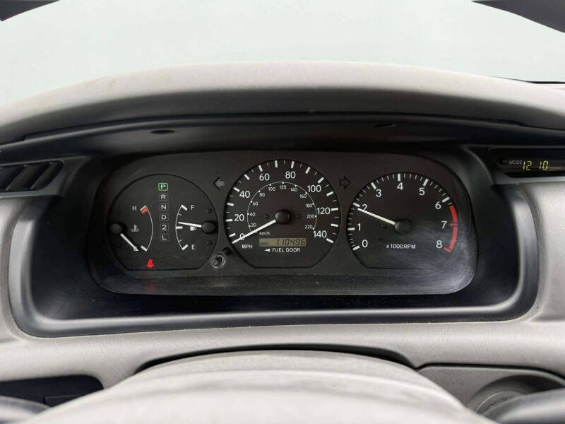 2001 Toyota Camry LE