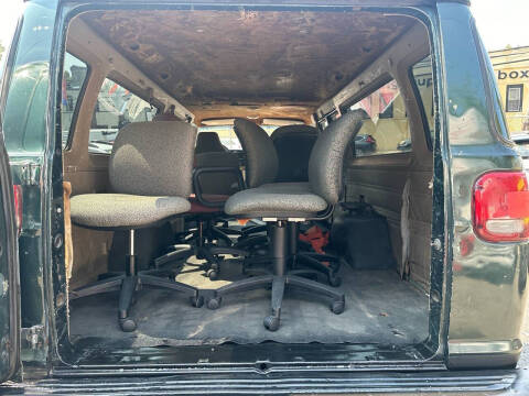 2002 Dodge Ram Van 3500 Maxi