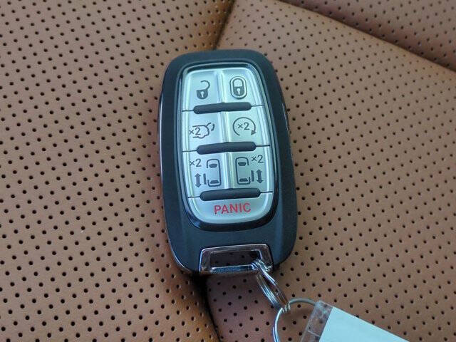 2026 Chrysler Pacifica Pinnacle