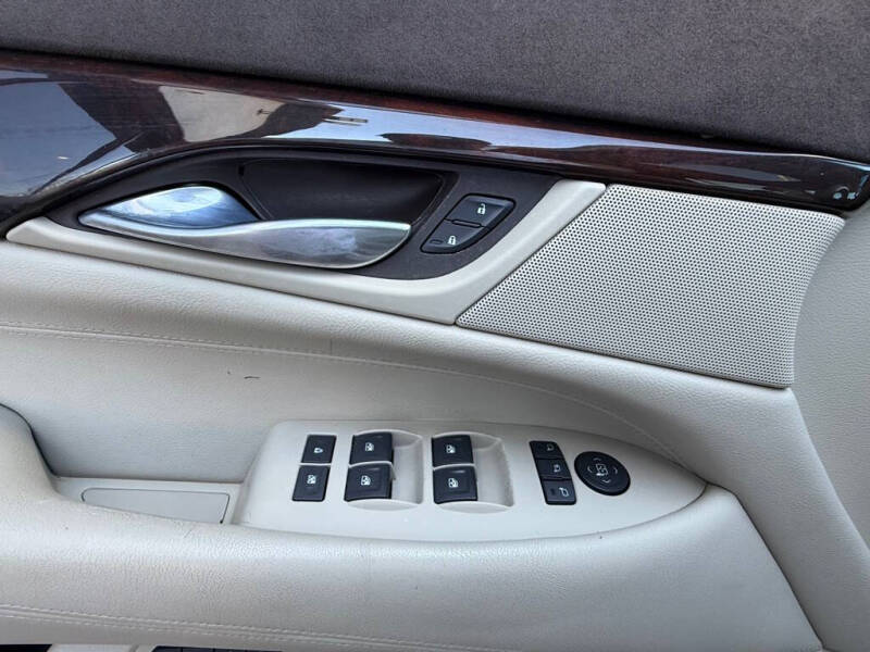 2015 Cadillac Escalade Luxury