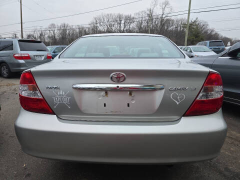 2003 Toyota Camry LE