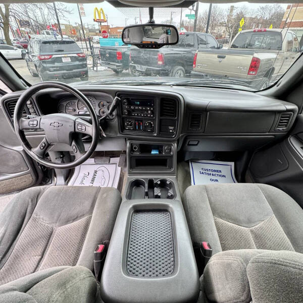 2004 Chevrolet Silverado 1500 LS