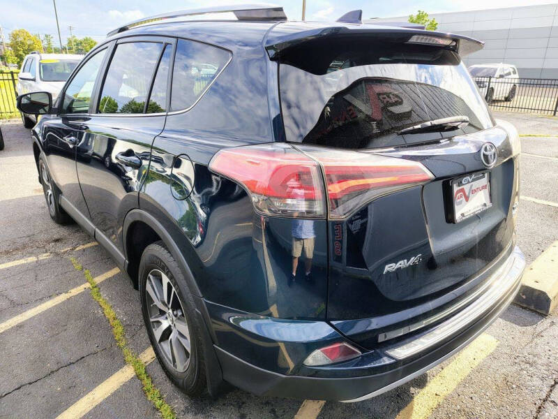 2017 Toyota RAV4 XLE
