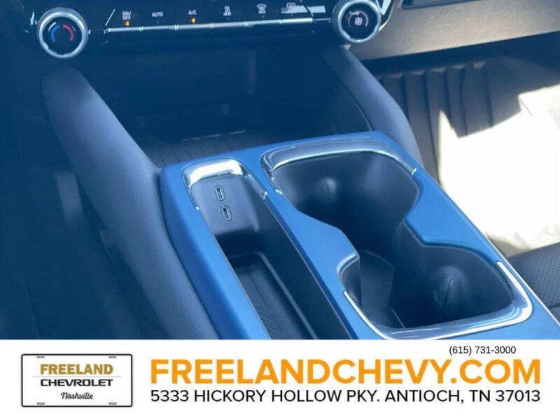 2026 Chevrolet Equinox EV LT 2