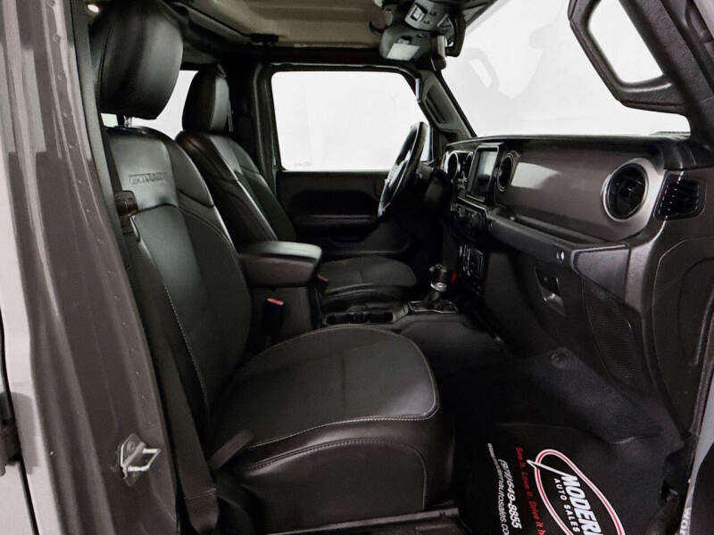 2021 Jeep Gladiator Sport