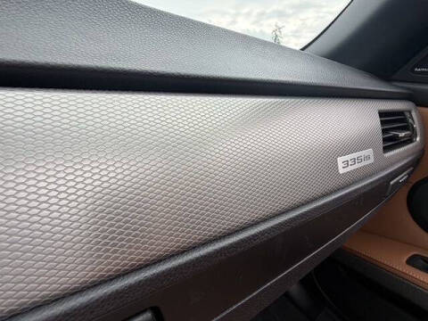 2012 BMW 3 Series 335is