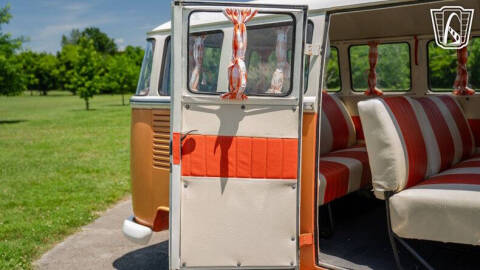 1975 Volkswagen Bus